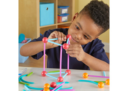 STEM EXPLORERS™: GEOMAKERS™